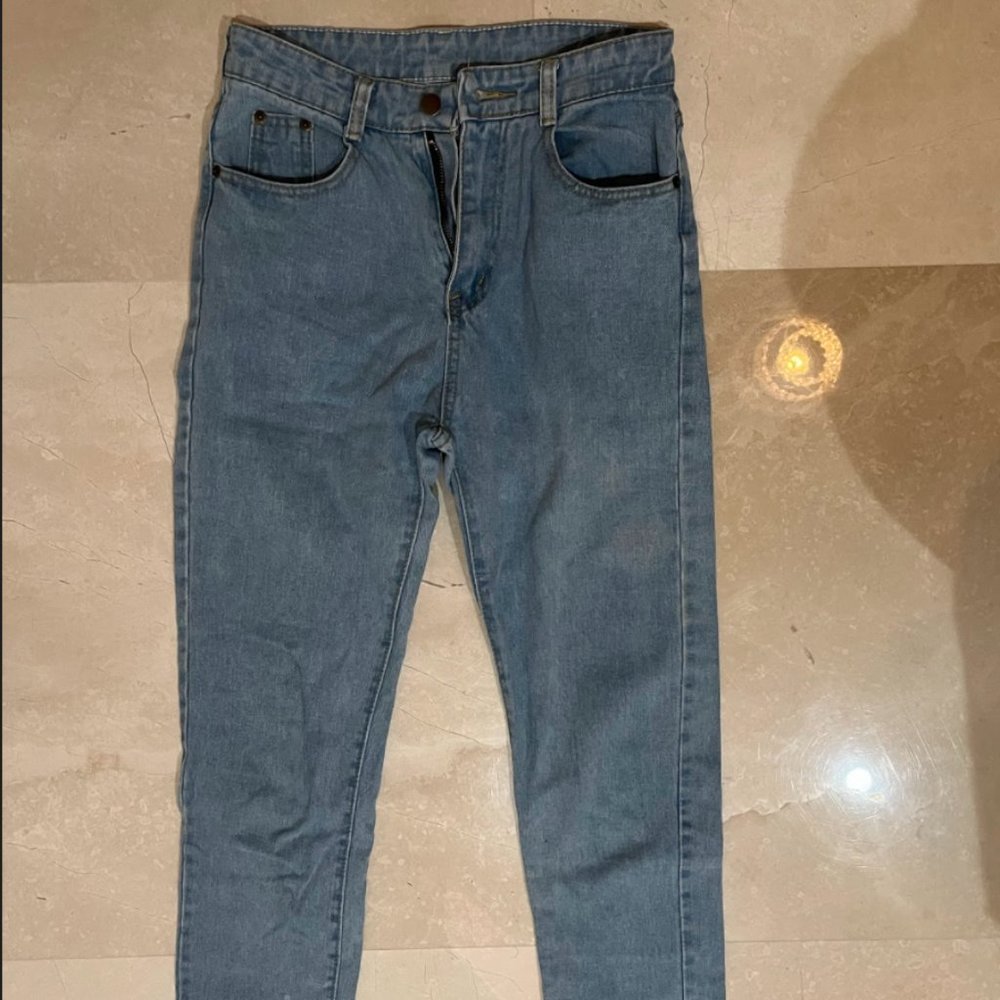 Mom Jeans